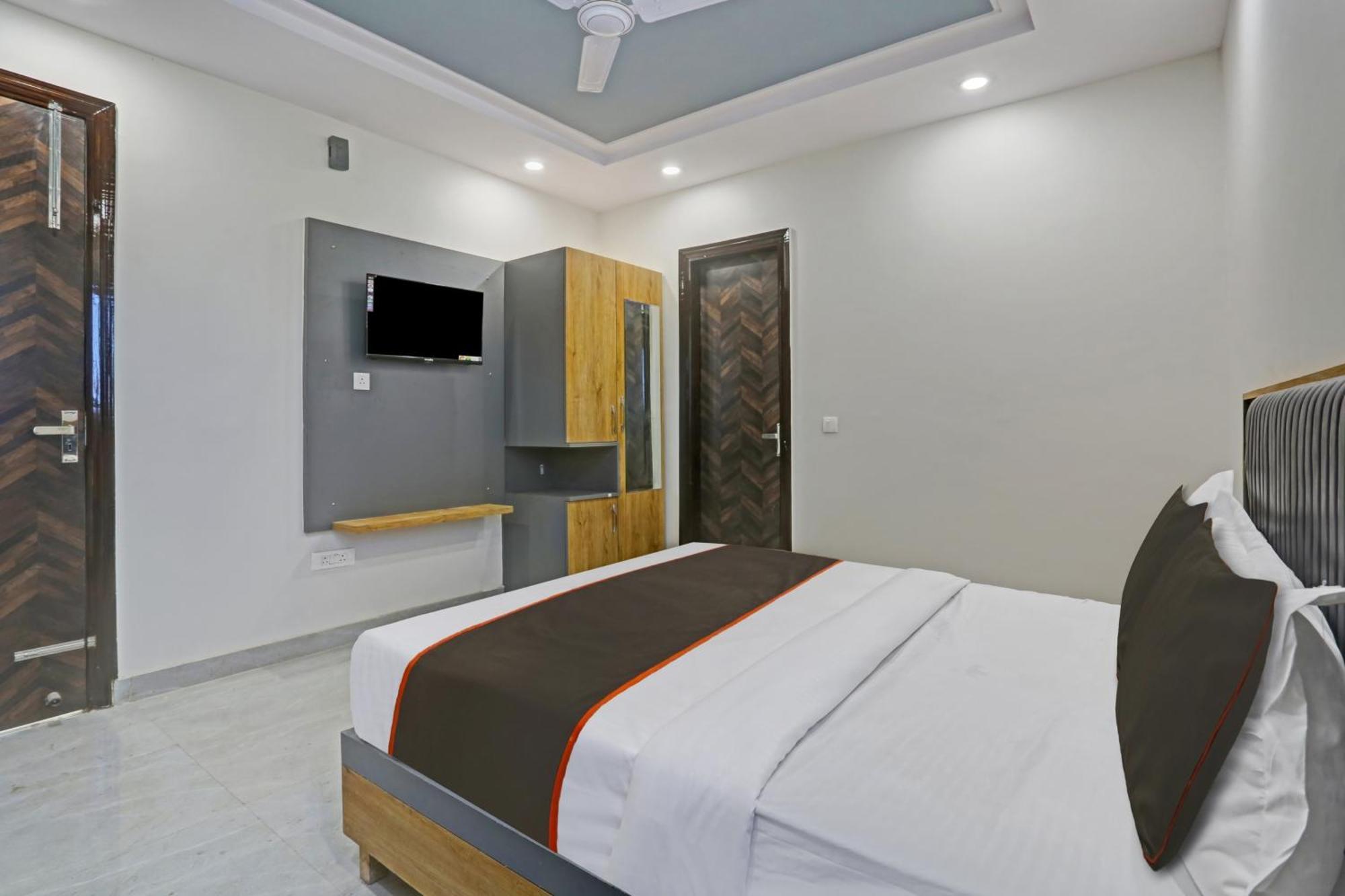 Hotel Townhouse Vip Grand à Delhi  Extérieur photo