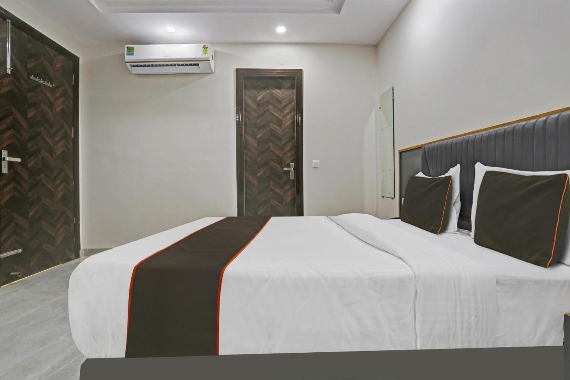 Hotel Townhouse Vip Grand à Delhi  Extérieur photo